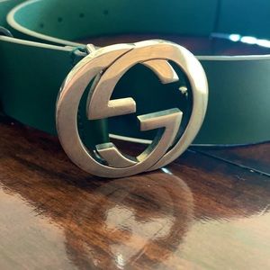 Gucci green belt